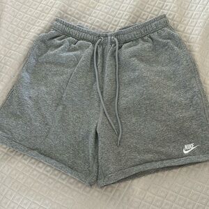 Nike Men's Club French Terry Flow Shorts